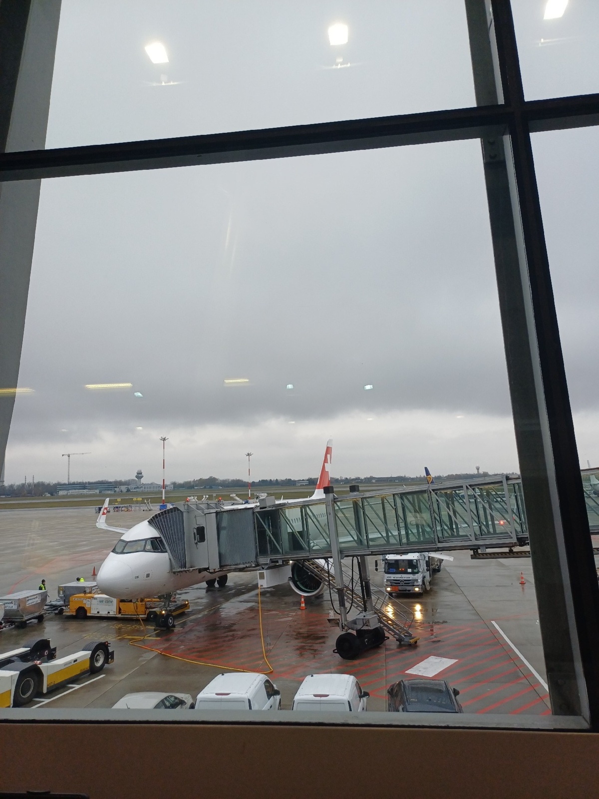 bee216cb-02a2-43b1-b1c4-f705ba2d387a