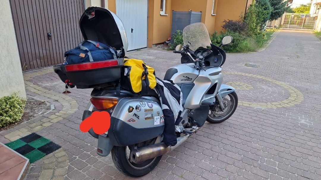 66ebd212-7bf2-48e7-a0b6-d5a31c74cc91