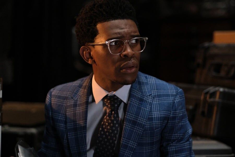 Batwoman - zdjęcia z finału 2. sezonu. Jest Batwing