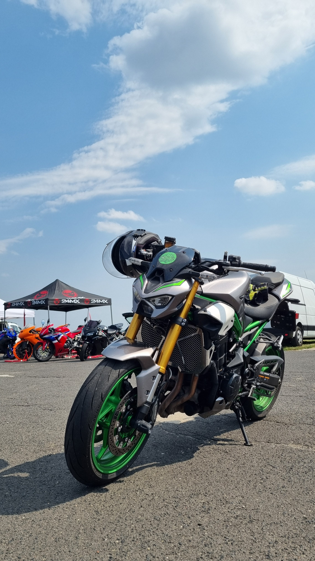 41e1eeab-0954-4bb9-8562-685028eee8ad