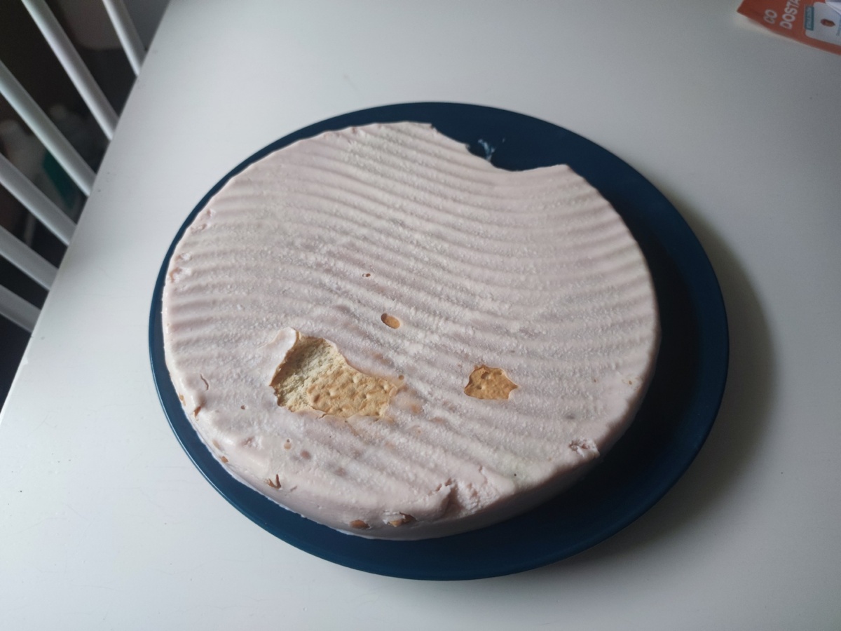 b2270535-d319-4e30-9e3b-36827404545f