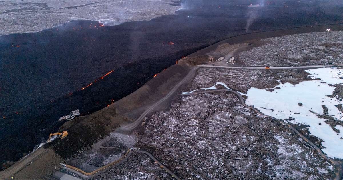 Zwiększone prawdopodobieństwo erupcji – ogłoszono stan zagrożenia - RÚV.is