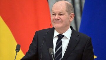 Niemcy. Scholz: użycie przez Putina określenia "ludobójstwo" było błędem
