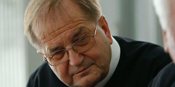 Ojciec Rydzyk bierze się za covid. W Toruniu zorganizuje sympozjum