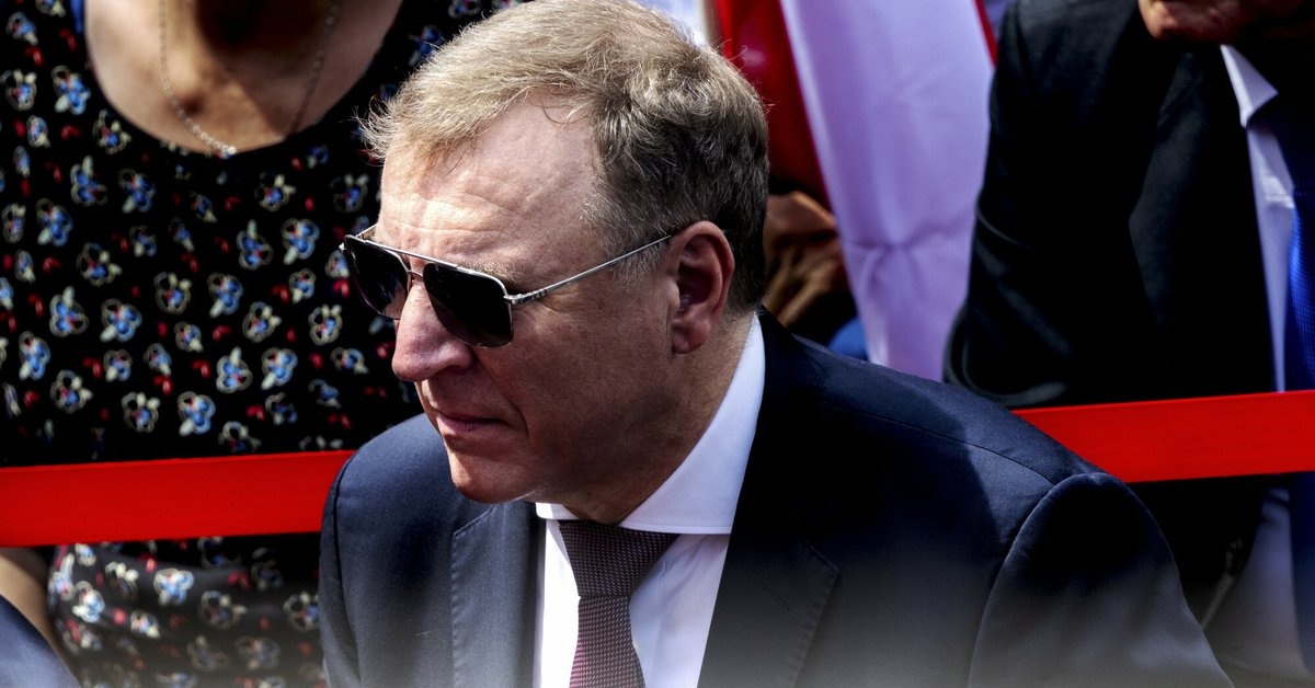 Ujawniamy nagrania Jacka Kurskiego. Instruował syna, jak nielegalnie wpłacać na jego kampanię. "Cześć Zdzisiu. Nie, nie będzie żadnej afery"