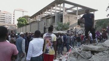 Nigeria. Runął apartamentowiec w budowie. W środku mogło być 100 robotników