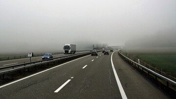 Pijany pasażer wyszedł z samochodu na drodze ekspresowej S8 wprost pod nadjeżdżający pojazd