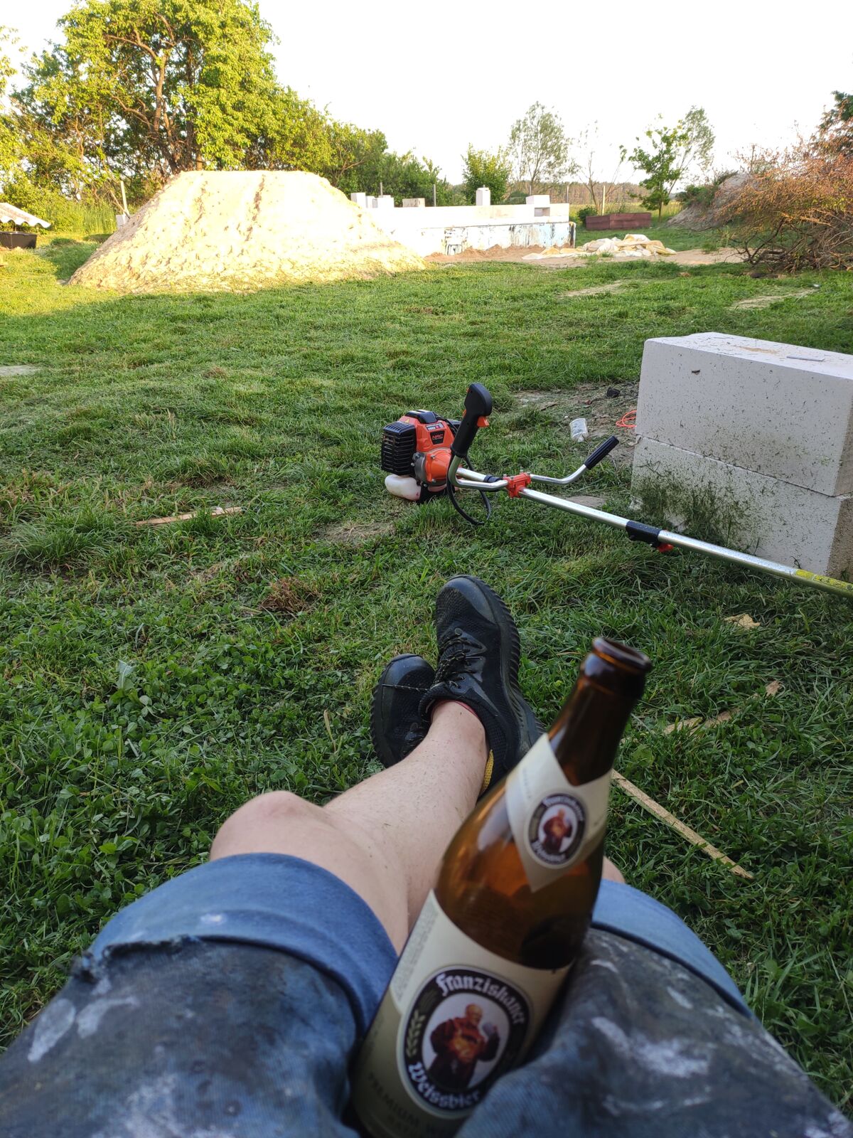 9cf64b8d-4914-4761-8e90-515ea02dab38