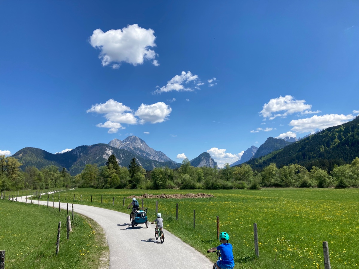 16c1e13f-8e00-4079-9a84-89c4ada4512e