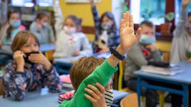 "Obawiamy się, że zajęcia stacjonarne wrócą tylko na pewien czas". Jakie zalecenia na nowy rok szkolny?