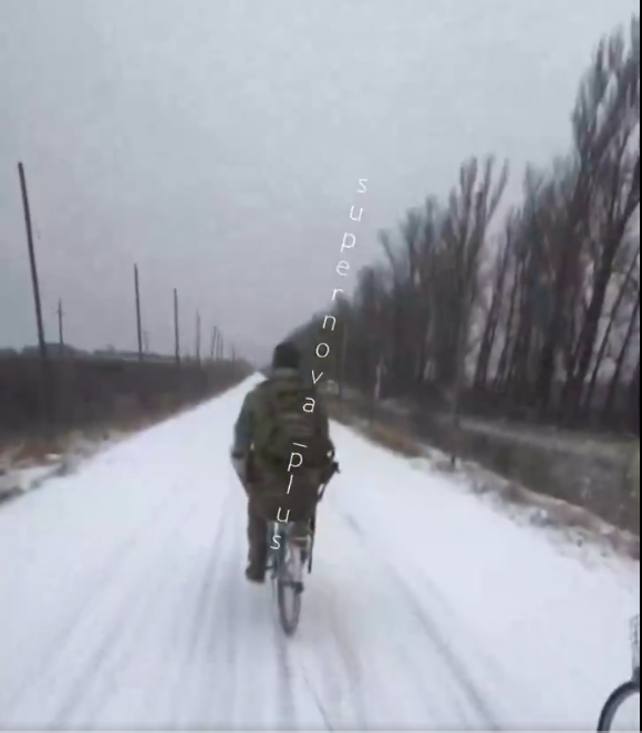 c080357e-2de9-449e-b1d0-e6083b3da8e8