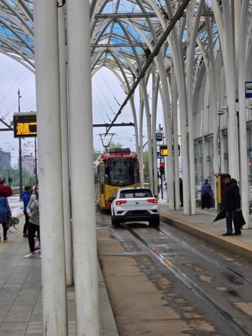 168c724a-be96-45dc-9e28-d79da8a61f64