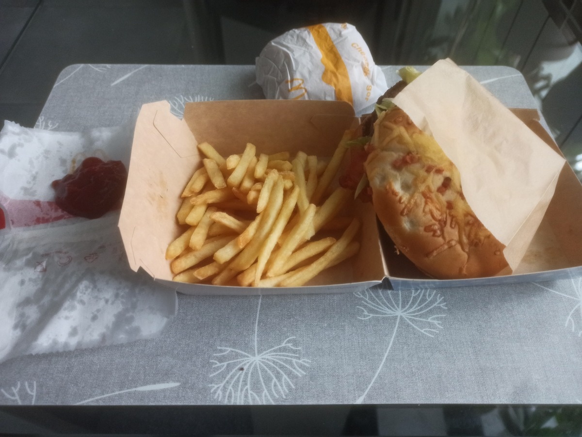 4f6b5d0f-ba39-4e94-8b8e-6b8646c80932