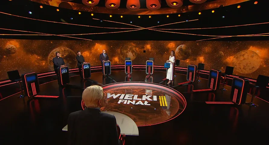 Po kilkunastu latach Pani Sylwia odchodzi z teleturnieju Jeden z dziesięciu