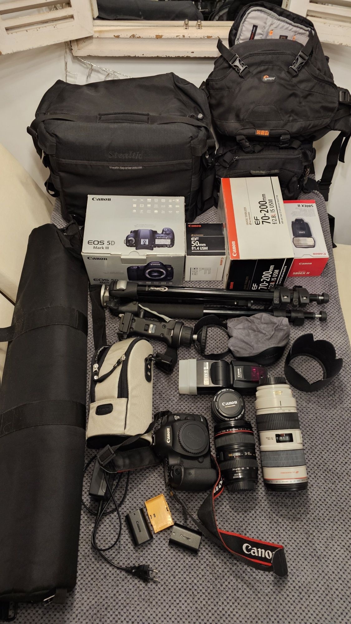 Canon 5D mk 3 zestaw (24-105L 4,0; 70-200L 2,8; 50 USM 1,4 + 580exII)