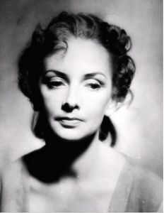 Zofia Mrozowska. Przejmująco powściągliwa władczyni sceny