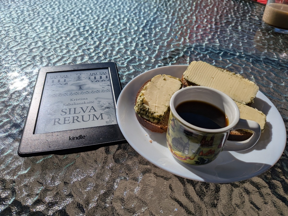 e8b77cf4-0f9c-4c82-b53a-4a50258f05cd