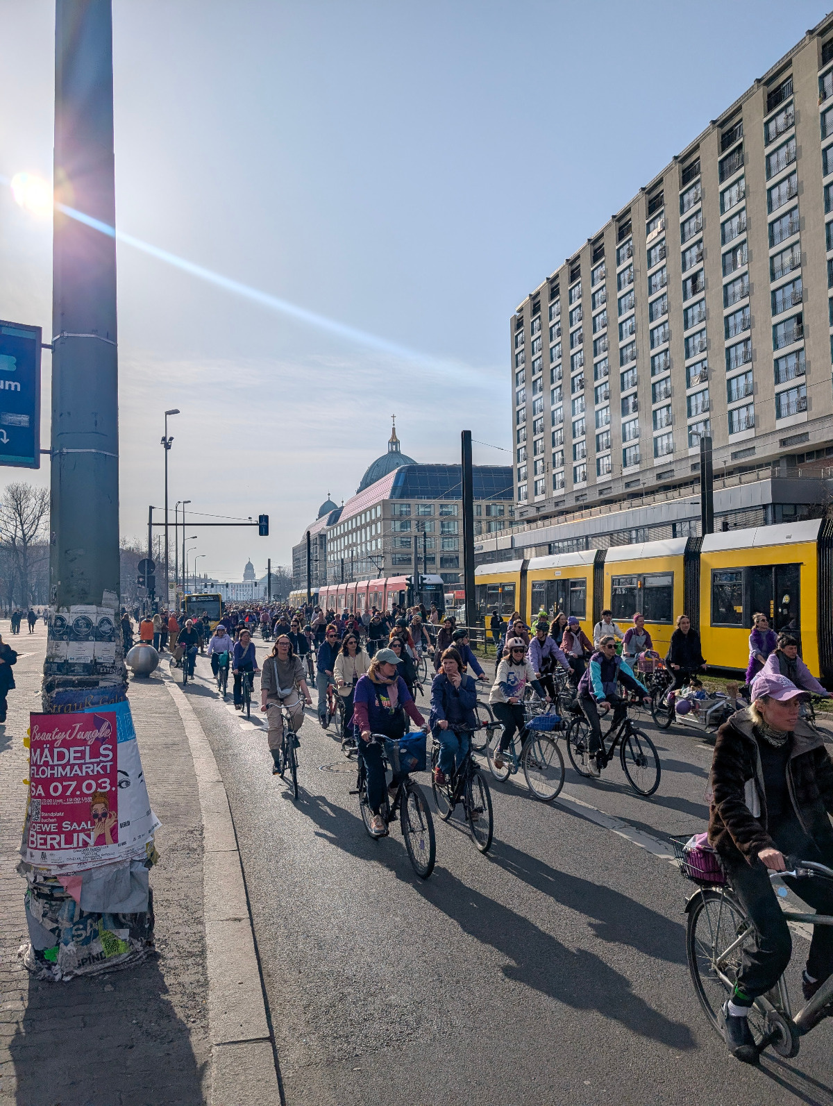 380c580e-3713-4ce1-a500-dfbc54d65d1f