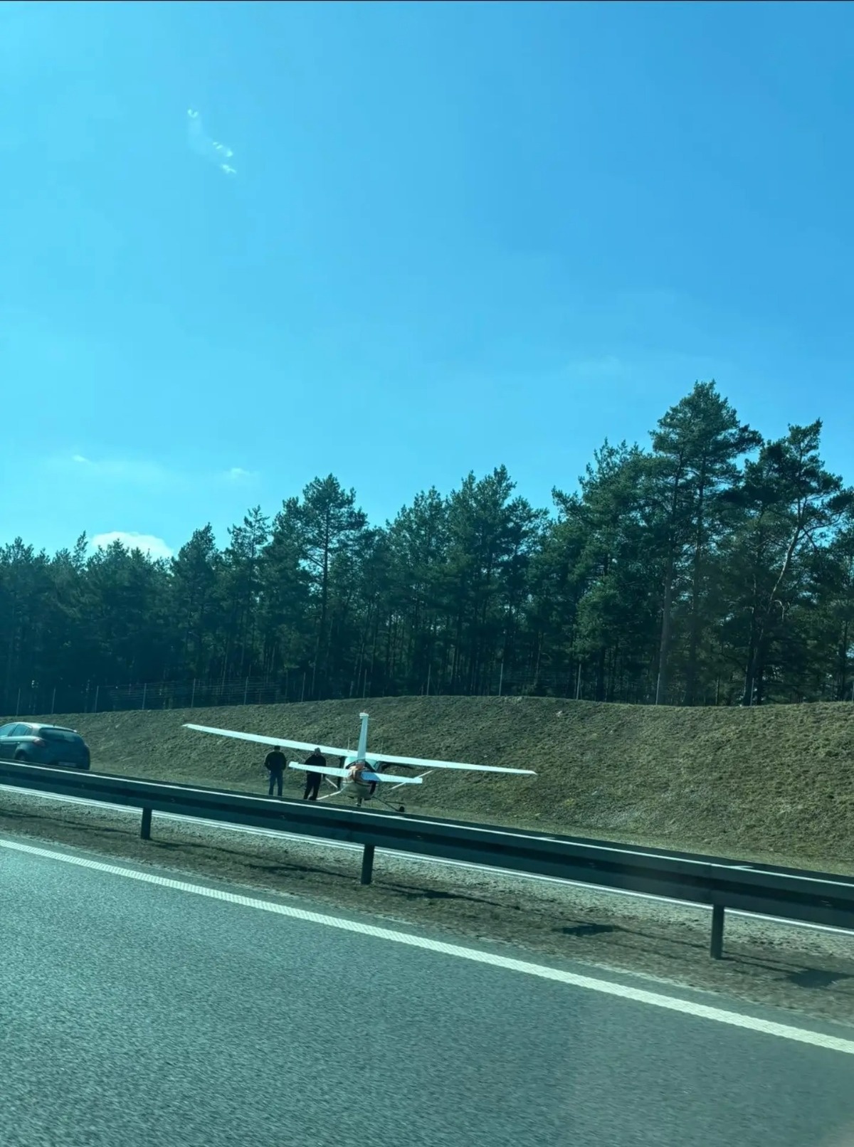 d0fa9166-f8f9-428c-bdd5-59d30c17179f