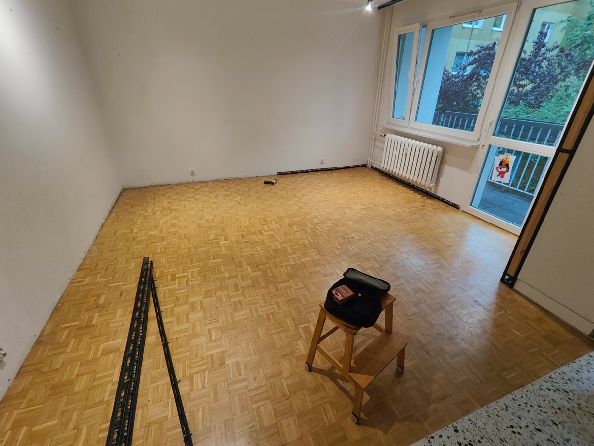 d0542d40-71c0-4321-9fbf-f8958d7f91a9