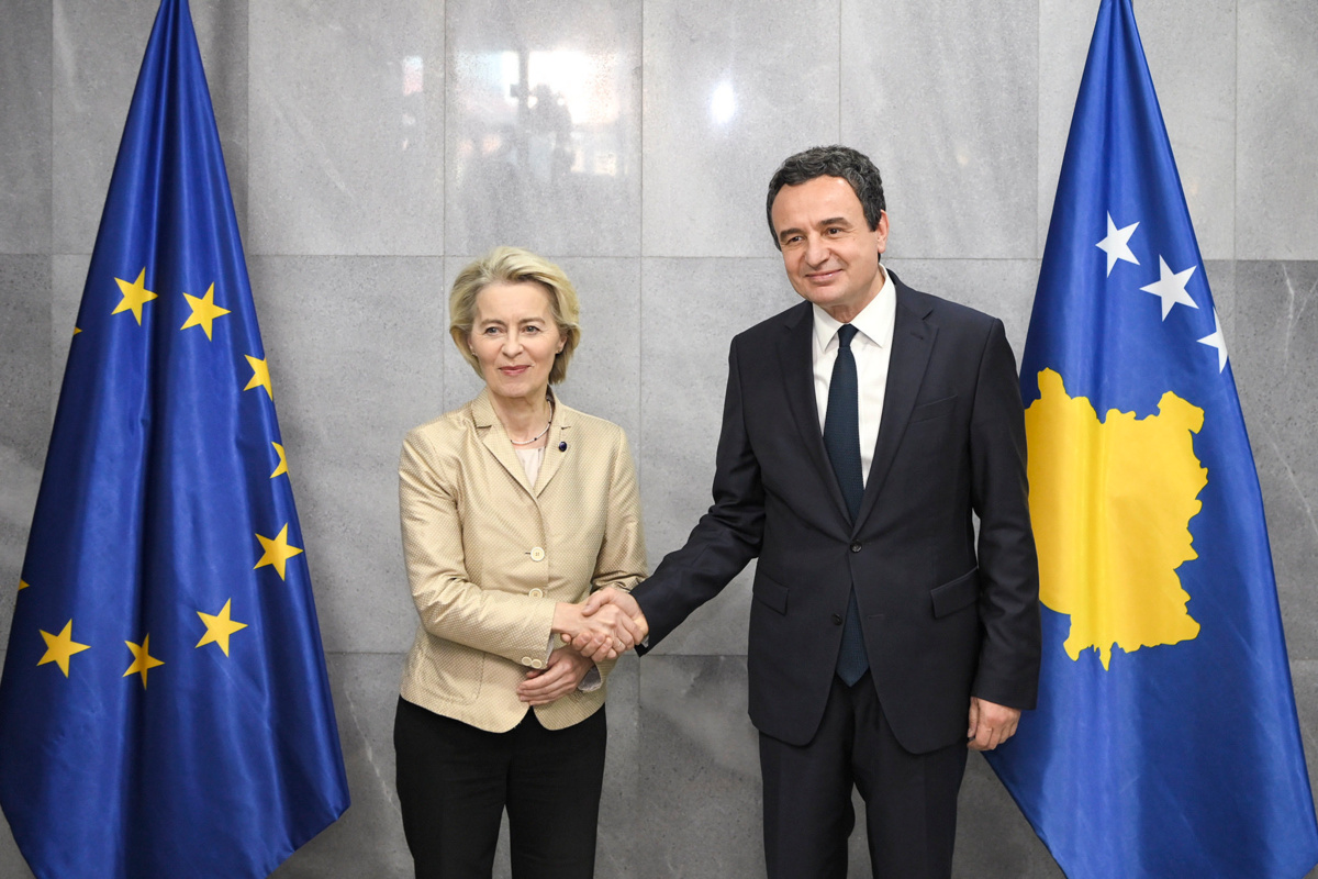 Kosowo w impasie politycznym. Parlament odrzucił kandydaturę Kurtiego na premiera - EURACTIV.pl