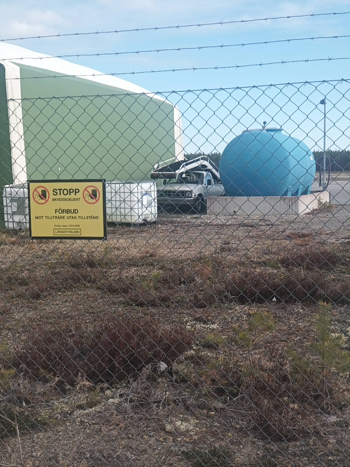 e216563b-37dd-46ef-9881-ad533f8c2801