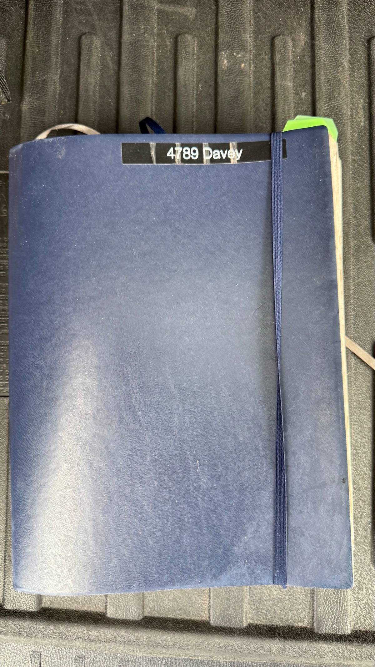 1ee8ddb3-2ba4-499e-9c02-7c992ce3dd74