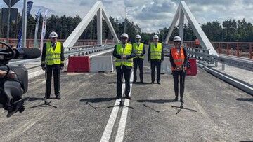 Otwarto most na Mierzei Wiślanej. Przejechało po nim pierwsze auto