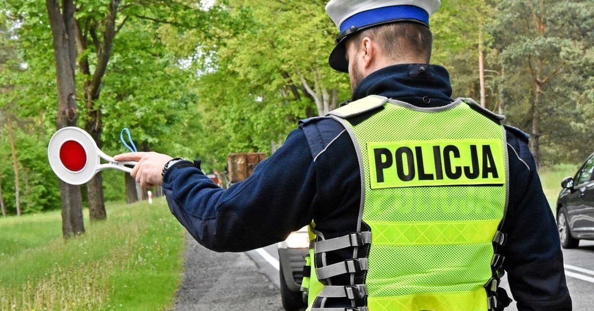 Koniec bezterminowych praw jazdy! Znamy decyzję UE, co czeka kierowców od 2028 roku