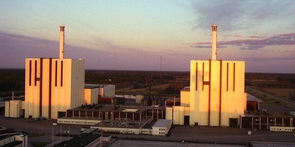 Dron nad elektrownią jądrową w Szwecji. Policja wysłała patrole i śmigłowce