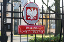 Środki tymczasowe TSUE wobec Polski. Trybunał Konstytucyjny zdecydował