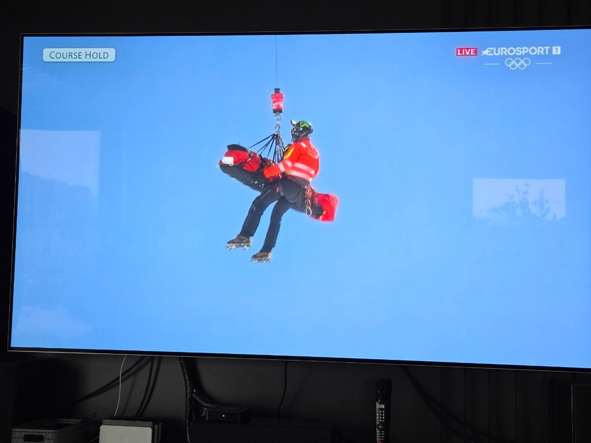 f8496cab-9a1b-47dc-b3bd-a640cc53fe71