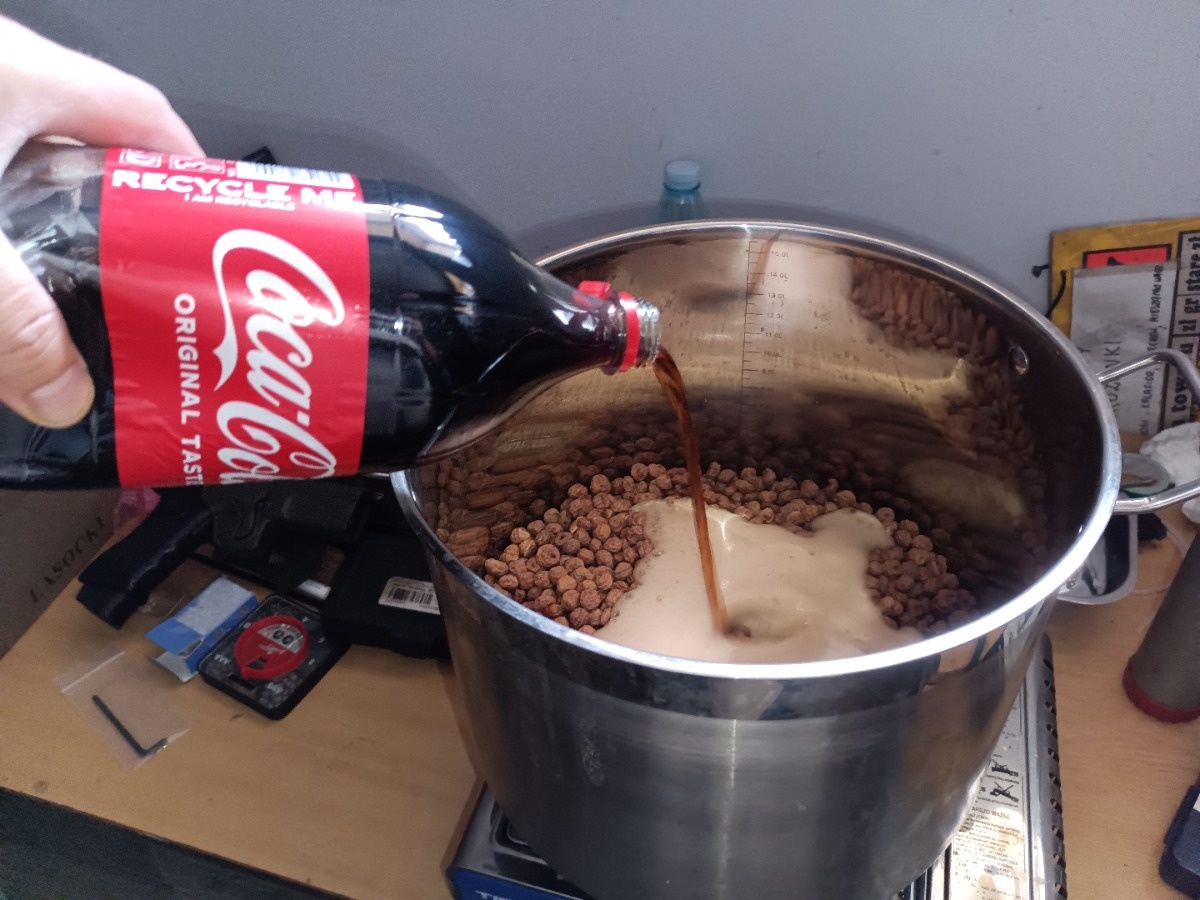 98eb48d9-8d76-4b1c-ae8d-8a6993eb3991