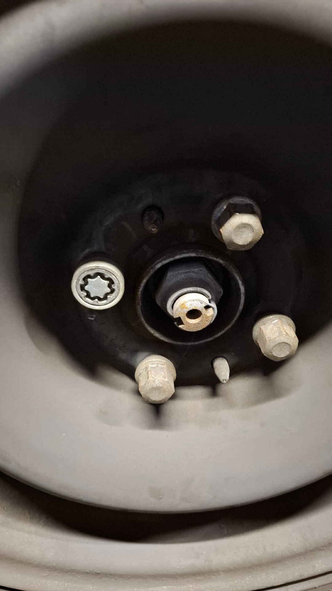 1a210ba5-e576-4307-9716-2cbba970e20c