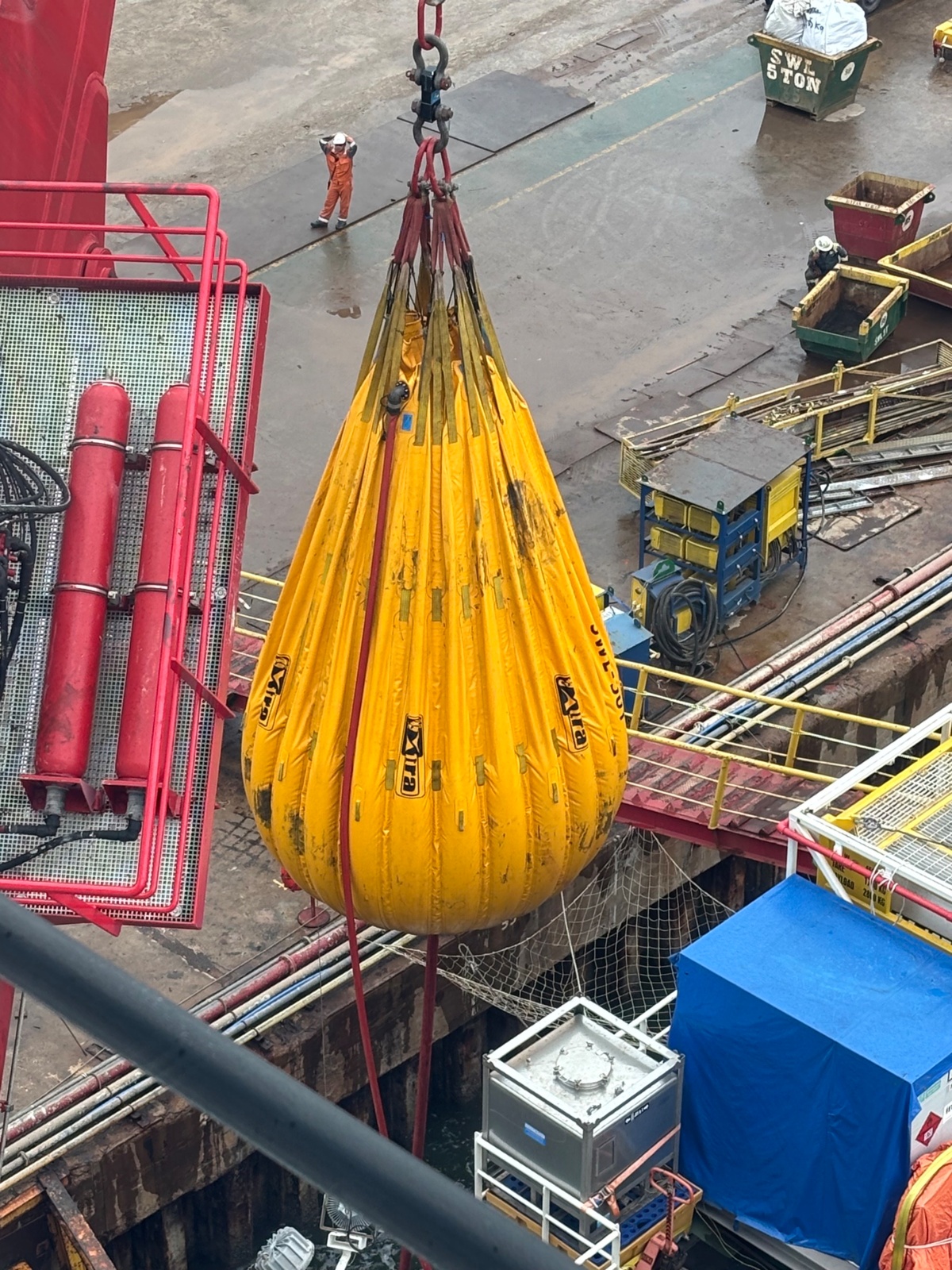 0752c99b-bdef-4955-893d-a6da1c140cb7