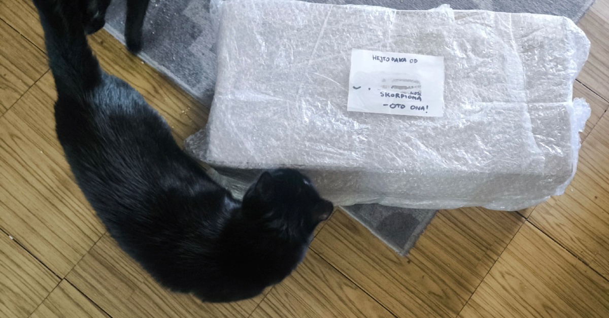 14da5fff-5a63-4ce3-af21-d2cdf301057d