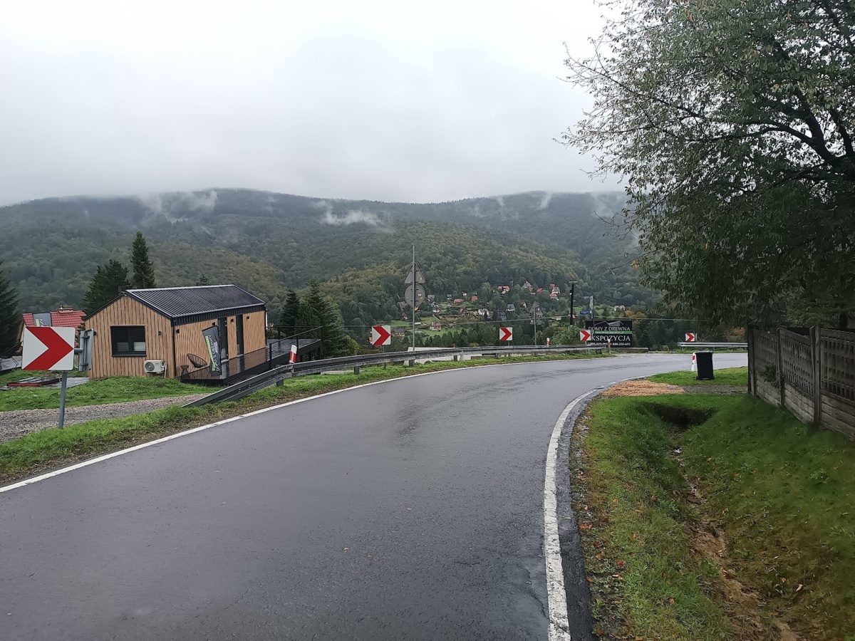 127c0300-b17a-4827-82ef-aa035f5a8124