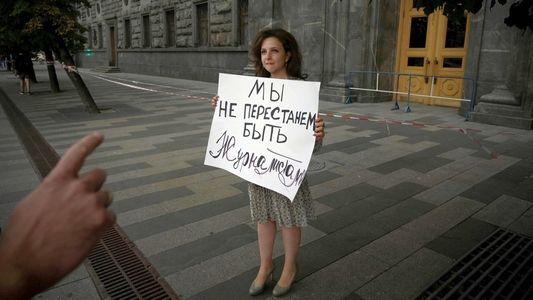 Przed wyborami władze rozprawiają się z niezależnymi mediami