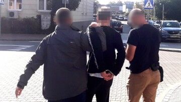 Piaseczno. Zabił kilkumiesięcznego psa. Zwłoki wyrzucił przez okno