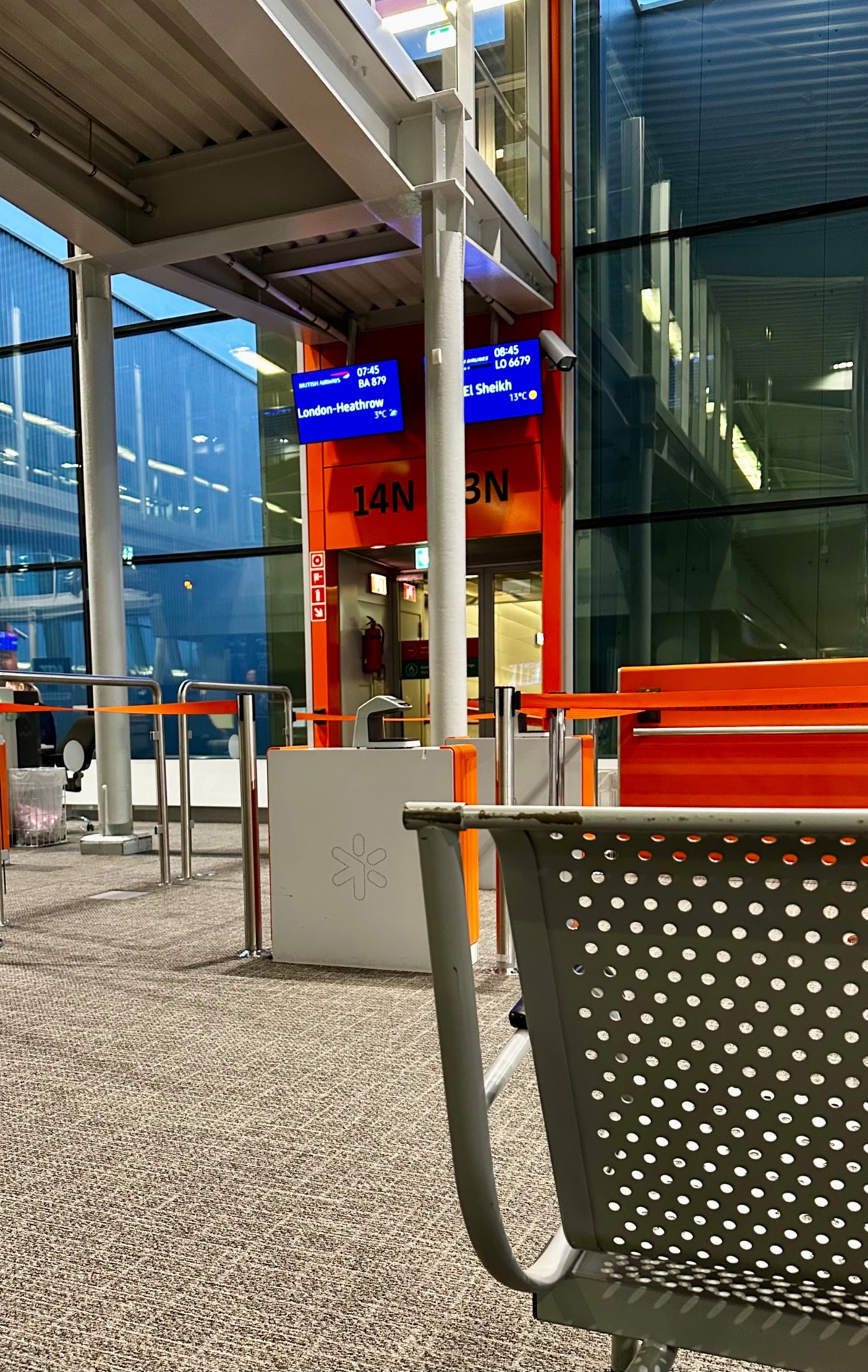 d5eff5fa-4ce8-484c-83b6-85cc186688eb