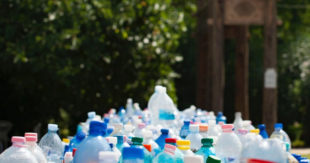 „Globalny traktat”. Naukowcy chcą zakończenia produkcji nowego plastiku do 2040 r.