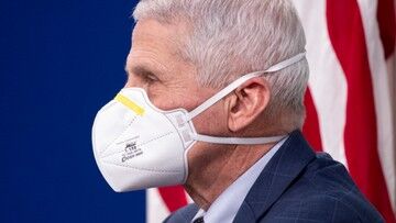 USA. Dr Anthony Fauci: jest ryzyko, że nastąpi wzrost hospitalizacji