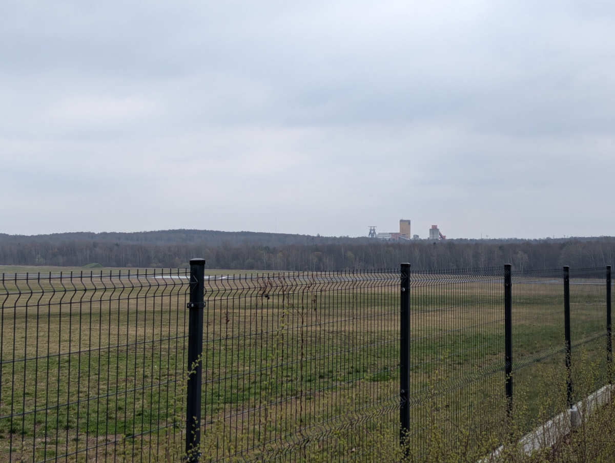 f126556d-e1d8-46c8-a4aa-e1c5b90a6598