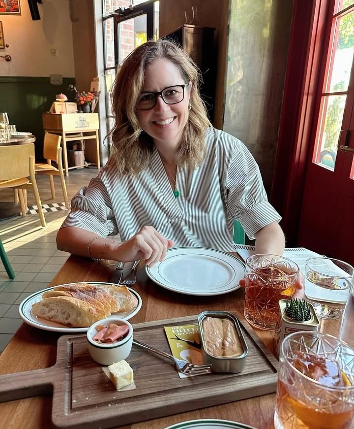 038f0ff8-349b-4c25-8901-15a615b021ac