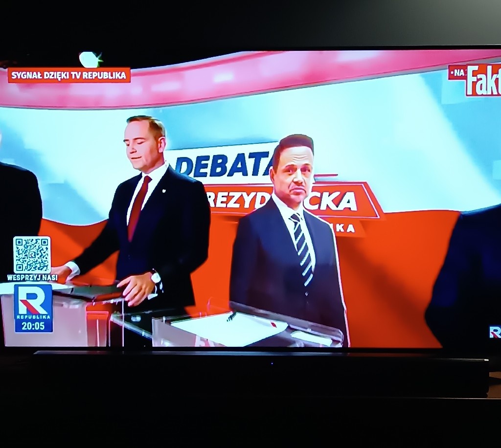 ec48069e-b93b-4007-83c7-0449738f5861