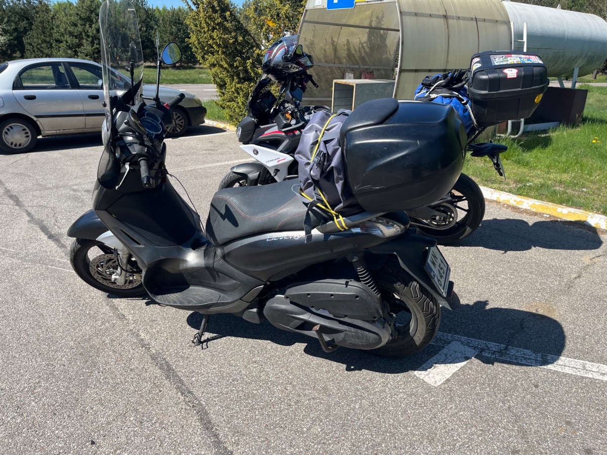 82ebf919-eaa4-4f03-83c9-97bc17120f8a