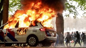 Demonstracja przerodziła się w zamieszki. Dantejskie sceny w Holandii.