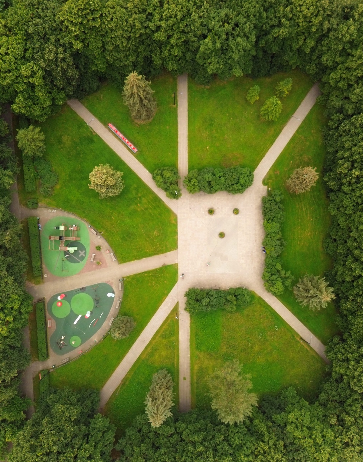 d882a5af-da94-4fa0-9595-3a178e5e0f0e