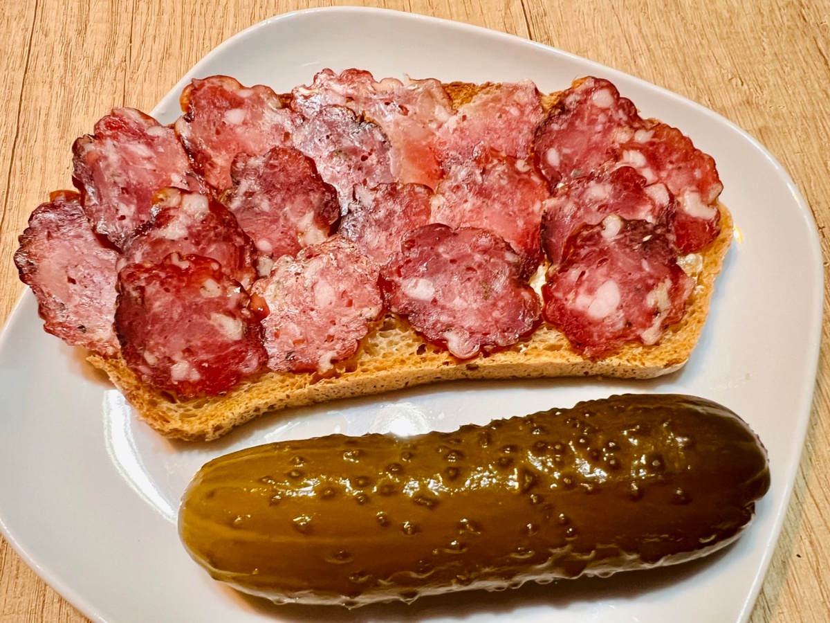 f7a6de04-a36f-4578-ba4b-43f003660f05