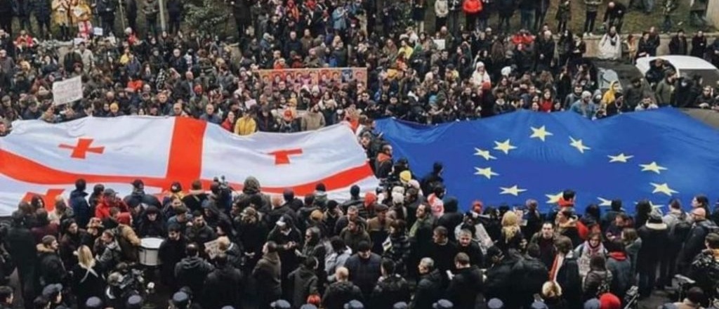 Gruzja. Nowy ruch społeczny zakończy kryzys w kraju?
